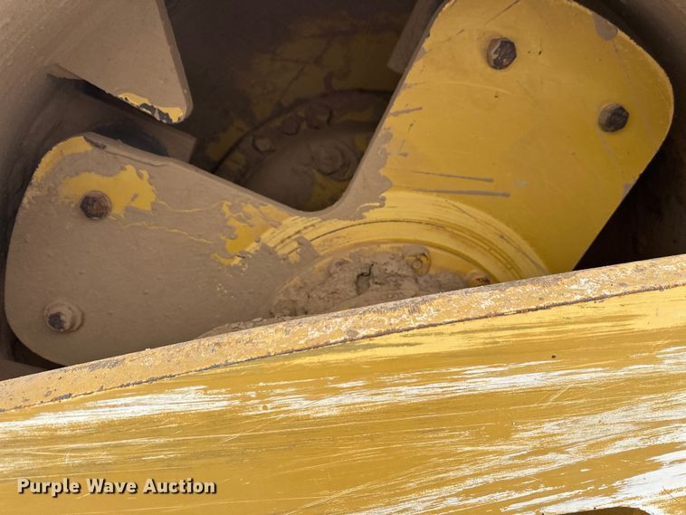 image for item FK1544 2010 Caterpillar CP56 single drum vibratory roller