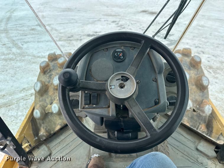 image for item FK1544 2010 Caterpillar CP56 single drum vibratory roller