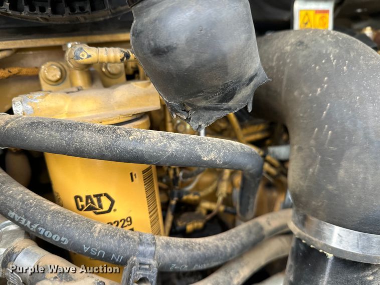 image for item FK1544 2010 Caterpillar CP56 single drum vibratory roller