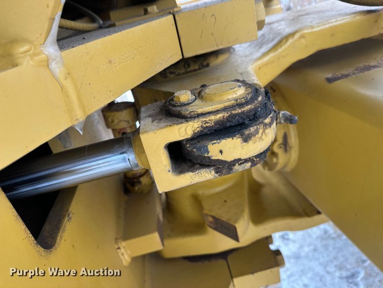 image for item FK1545 Caterpillar CS54 single drum vibratory roller