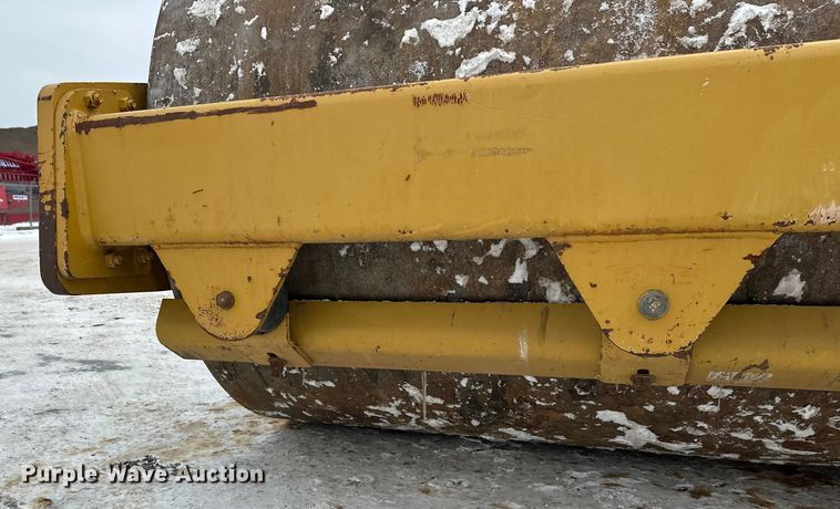 image for item FK1545 Caterpillar CS54 single drum vibratory roller