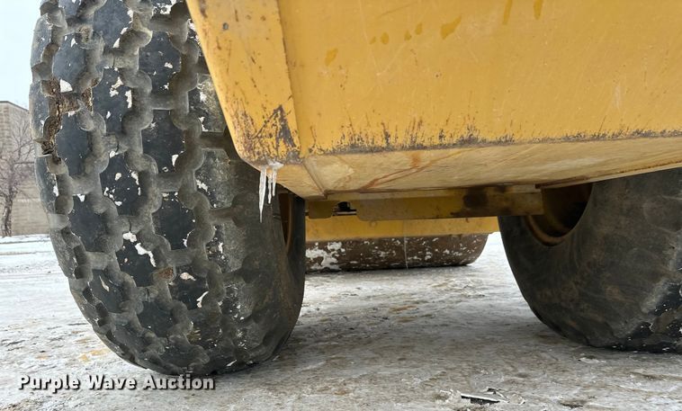 image for item FK1545 Caterpillar CS54 single drum vibratory roller