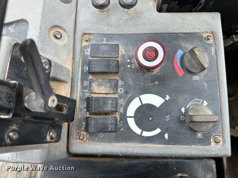 image for item FK1545 Caterpillar CS54 single drum vibratory roller