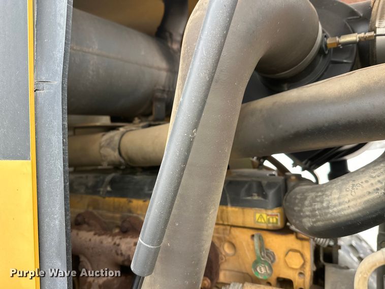 image for item FK1545 Caterpillar CS54 single drum vibratory roller