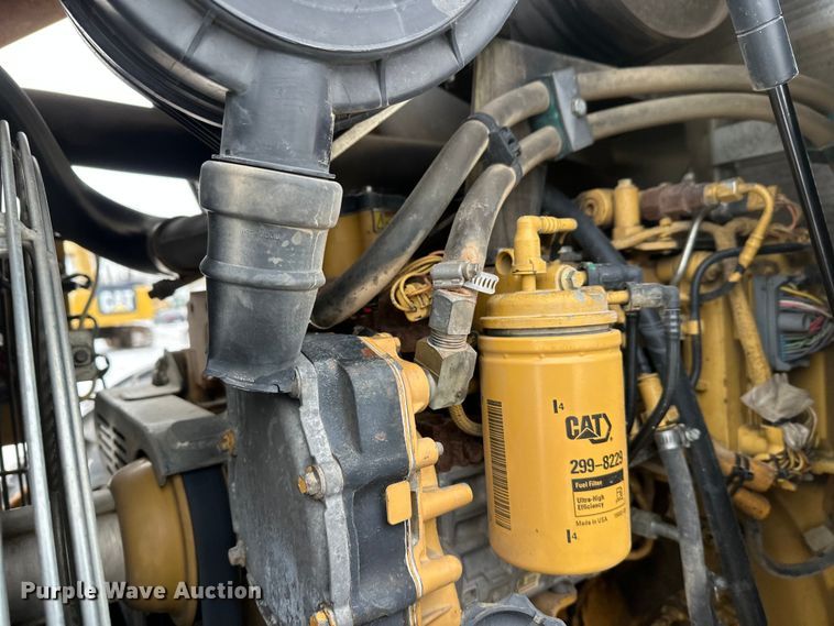 image for item FK1545 Caterpillar CS54 single drum vibratory roller