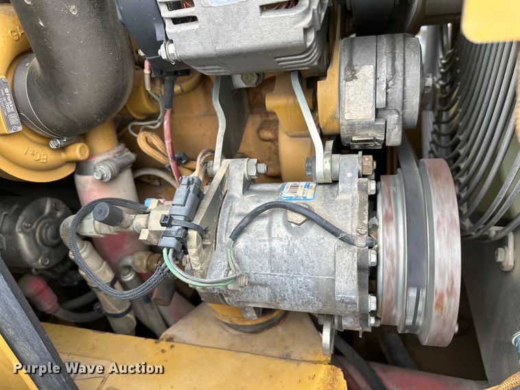 image for item FK1545 Caterpillar CS54 single drum vibratory roller