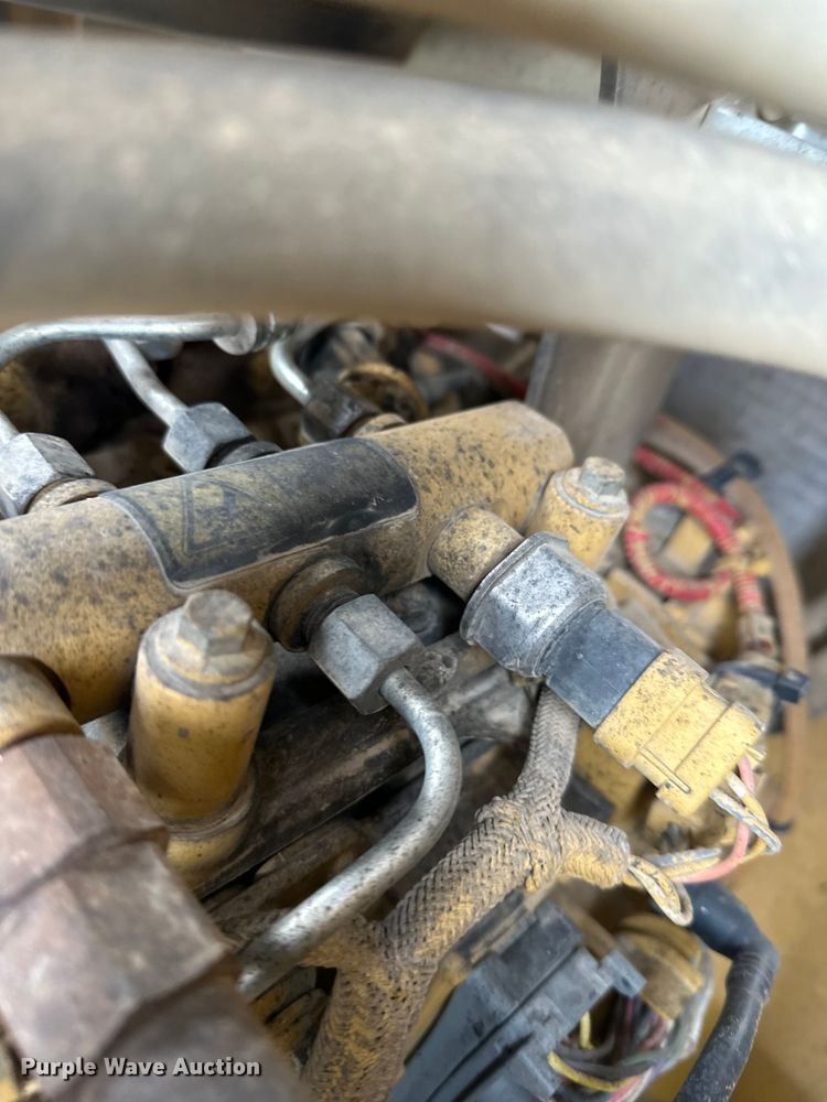 image for item FK1545 Caterpillar CS54 single drum vibratory roller