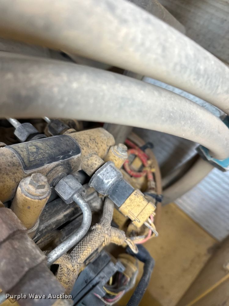 image for item FK1545 Caterpillar CS54 single drum vibratory roller