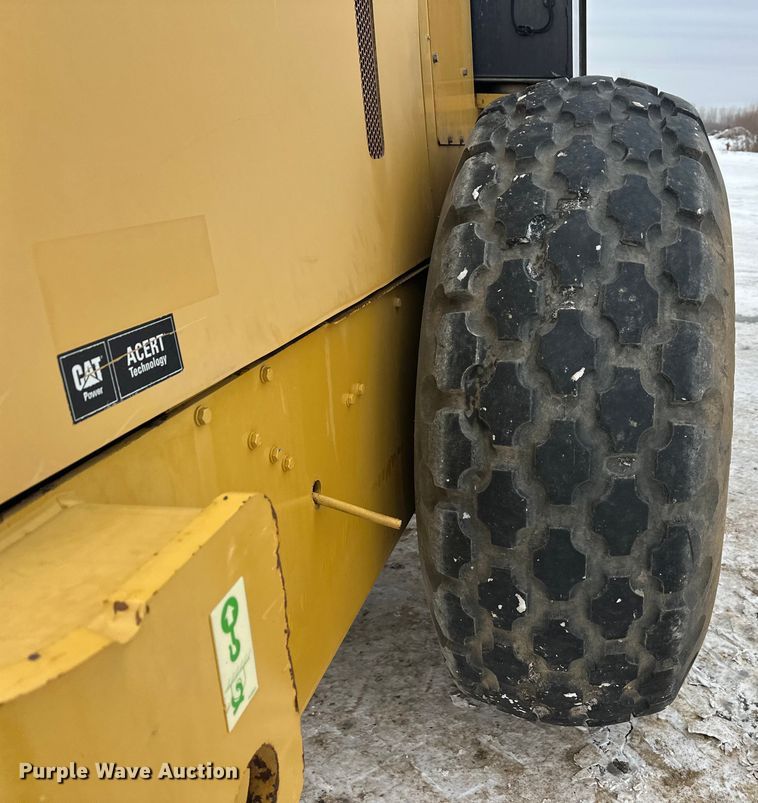 image for item FK1545 Caterpillar CS54 single drum vibratory roller