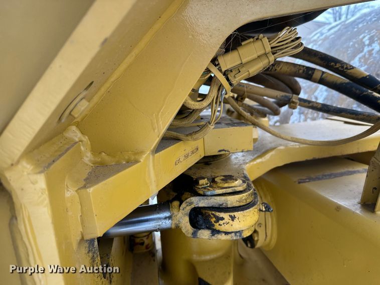 image for item FK1546 2008 Caterpillar CS56 single drum vibratory roller