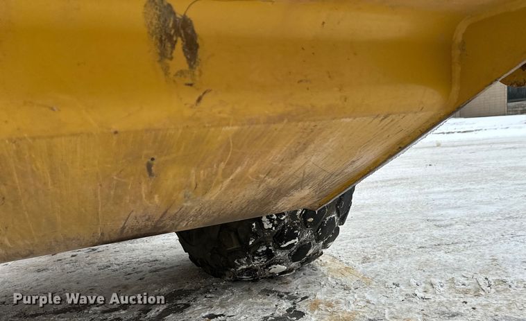 image for item FK1546 2008 Caterpillar CS56 single drum vibratory roller