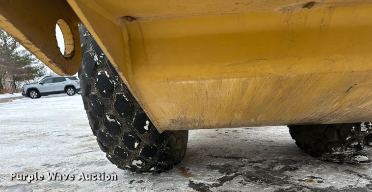 image for item FK1546 2008 Caterpillar CS56 single drum vibratory roller