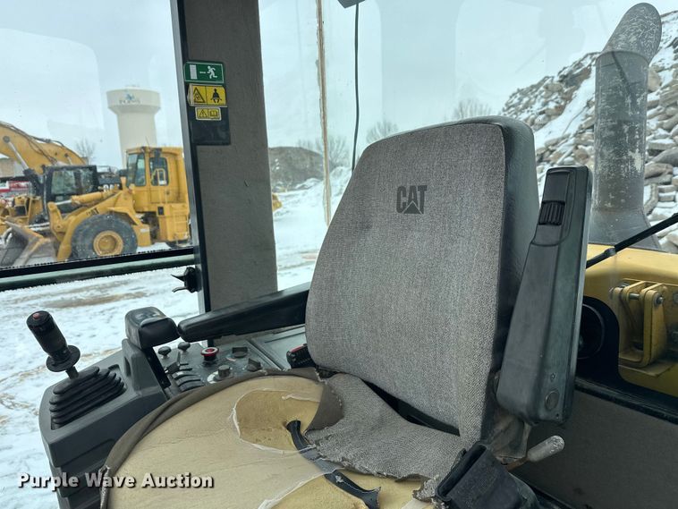 image for item FK1546 2008 Caterpillar CS56 single drum vibratory roller