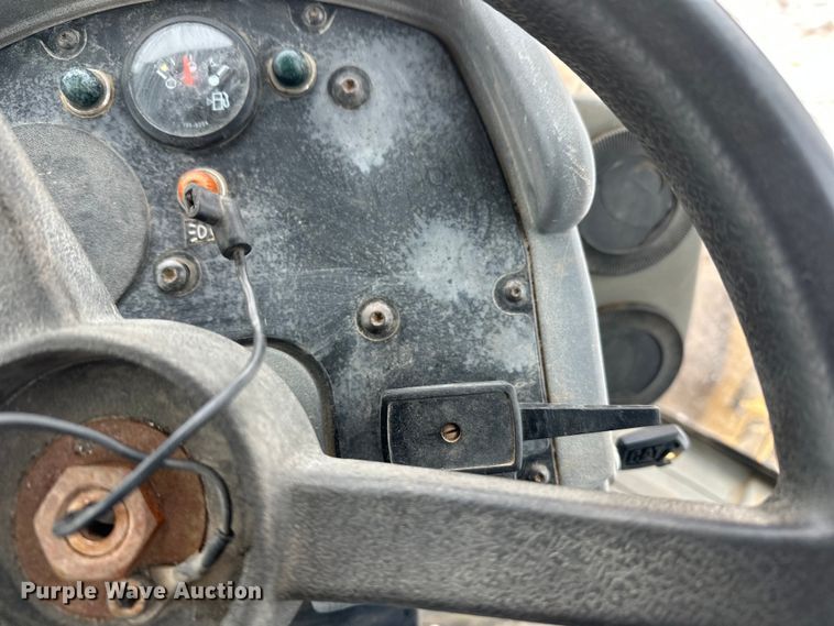 image for item FK1546 2008 Caterpillar CS56 single drum vibratory roller