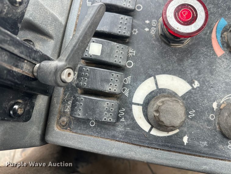 image for item FK1546 2008 Caterpillar CS56 single drum vibratory roller