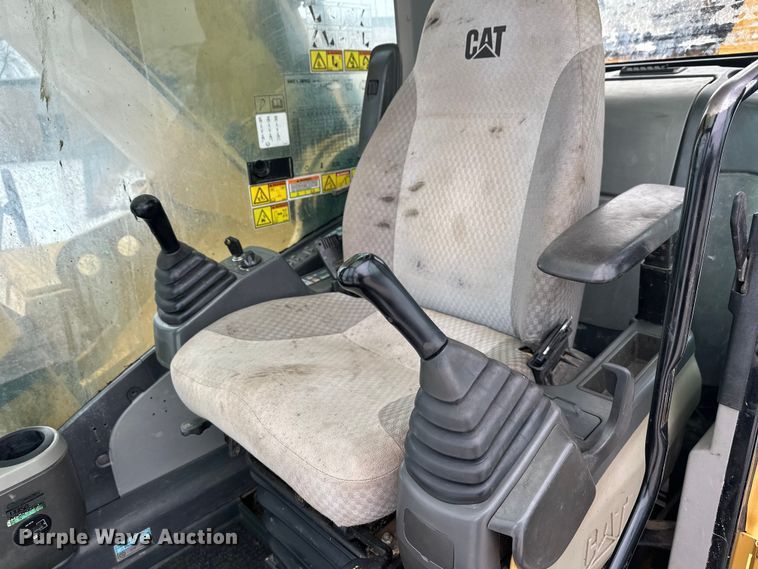 image for item FK1547 2008 Caterpillar 345C excavator