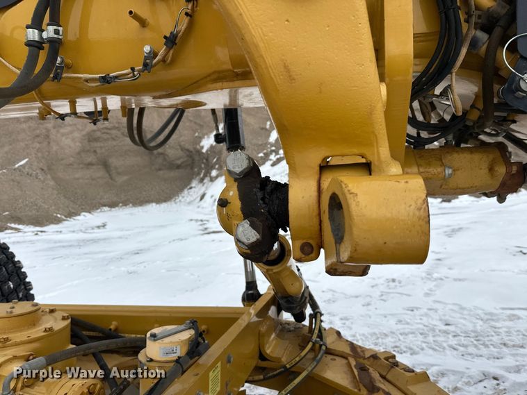 image for item FK1548 2011 Caterpillar 140M2 VHP Plus motor grader