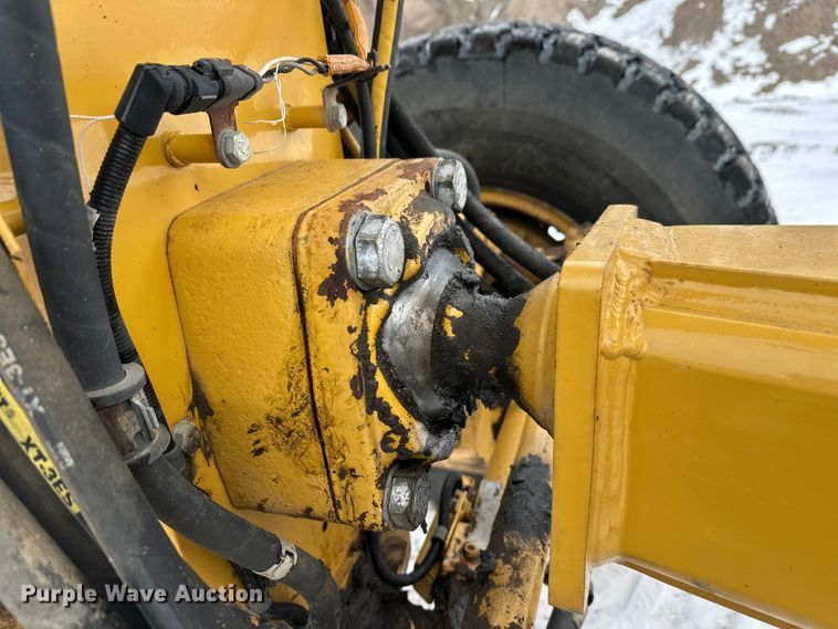 image for item FK1548 2011 Caterpillar 140M2 VHP Plus motor grader