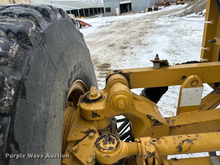 image for item FK1548 2011 Caterpillar 140M2 VHP Plus motor grader