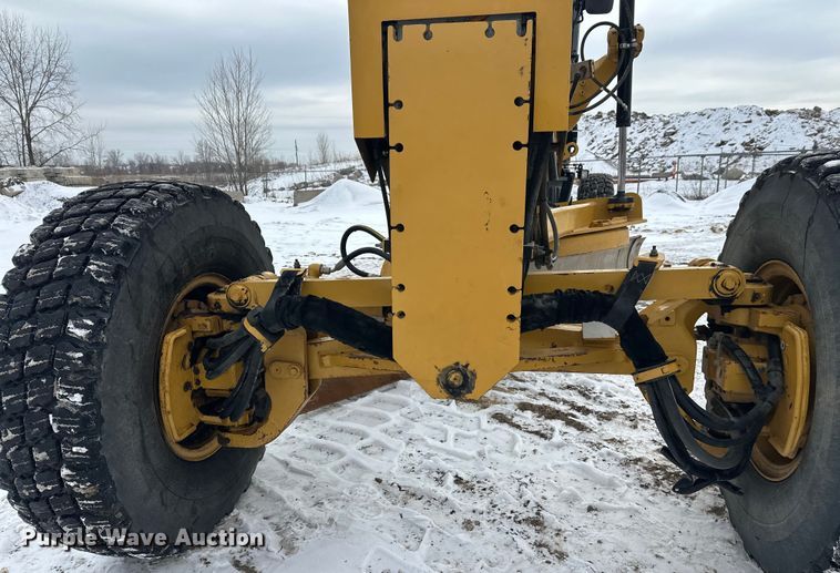 image for item FK1548 2011 Caterpillar 140M2 VHP Plus motor grader