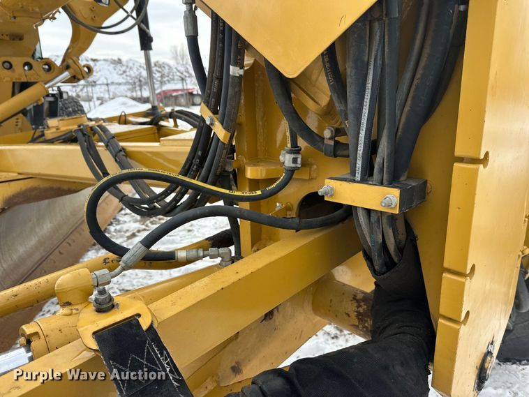 image for item FK1548 2011 Caterpillar 140M2 VHP Plus motor grader