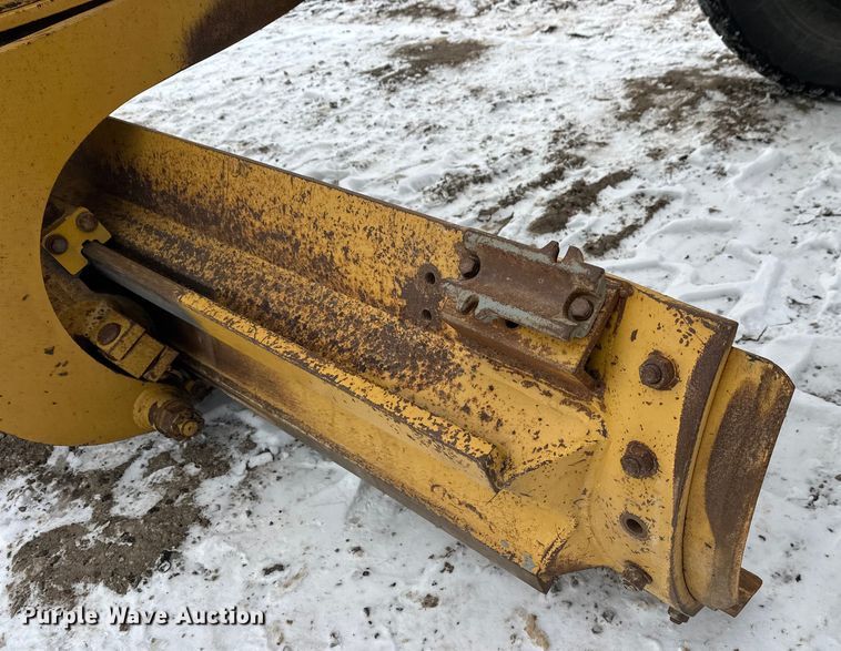 image for item FK1548 2011 Caterpillar 140M2 VHP Plus motor grader