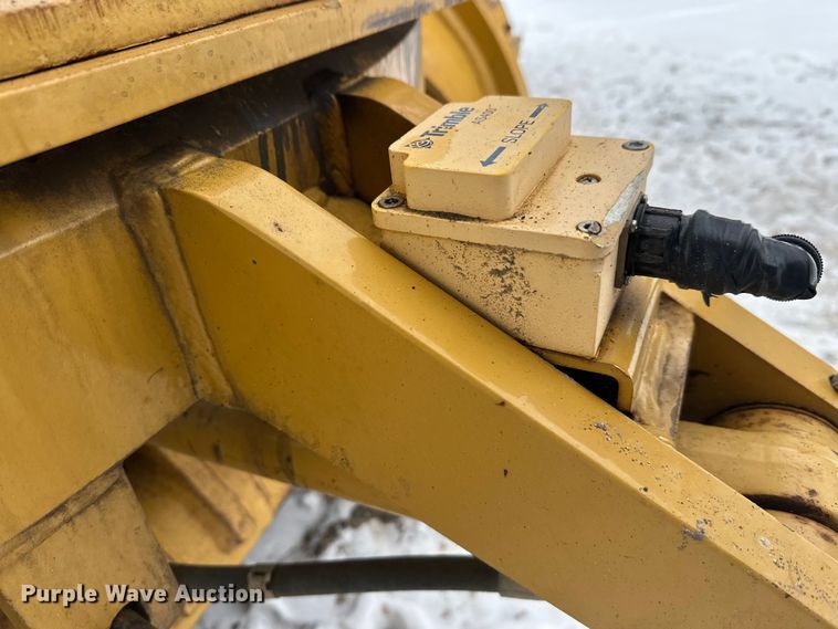 image for item FK1548 2011 Caterpillar 140M2 VHP Plus motor grader