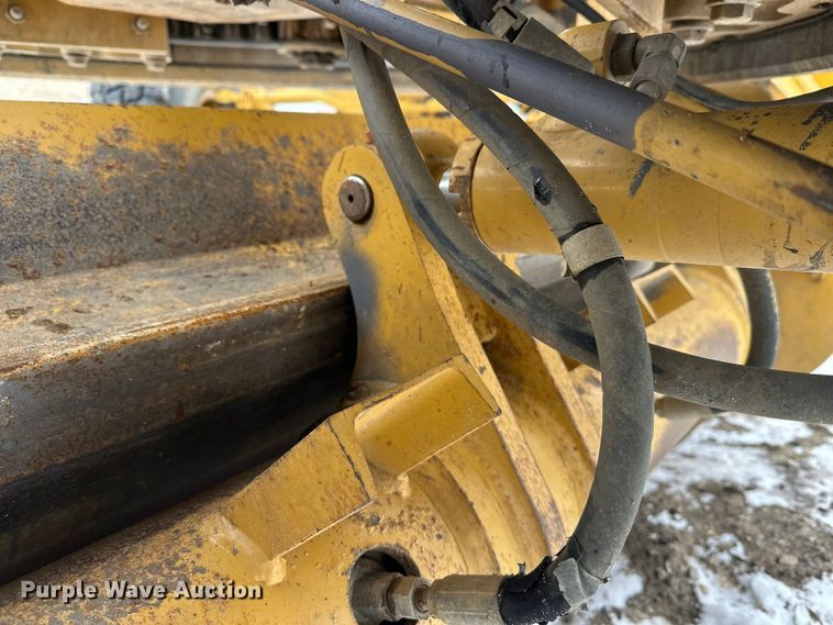 image for item FK1548 2011 Caterpillar 140M2 VHP Plus motor grader