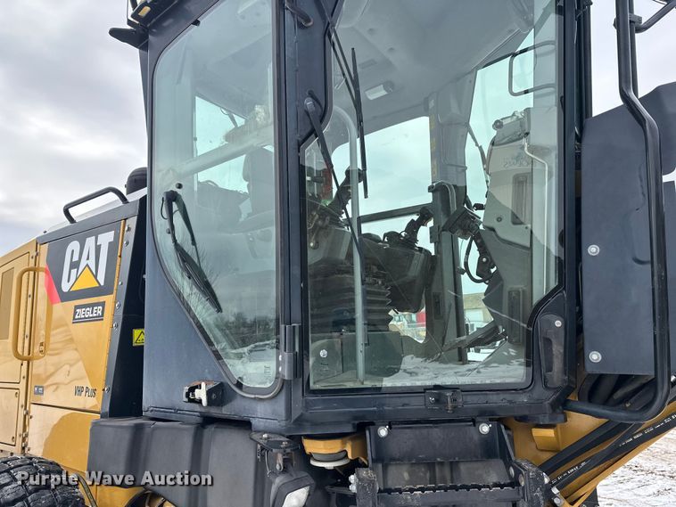 image for item FK1548 2011 Caterpillar 140M2 VHP Plus motor grader