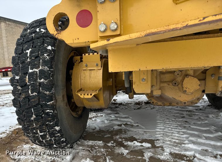 image for item FK1548 2011 Caterpillar 140M2 VHP Plus motor grader