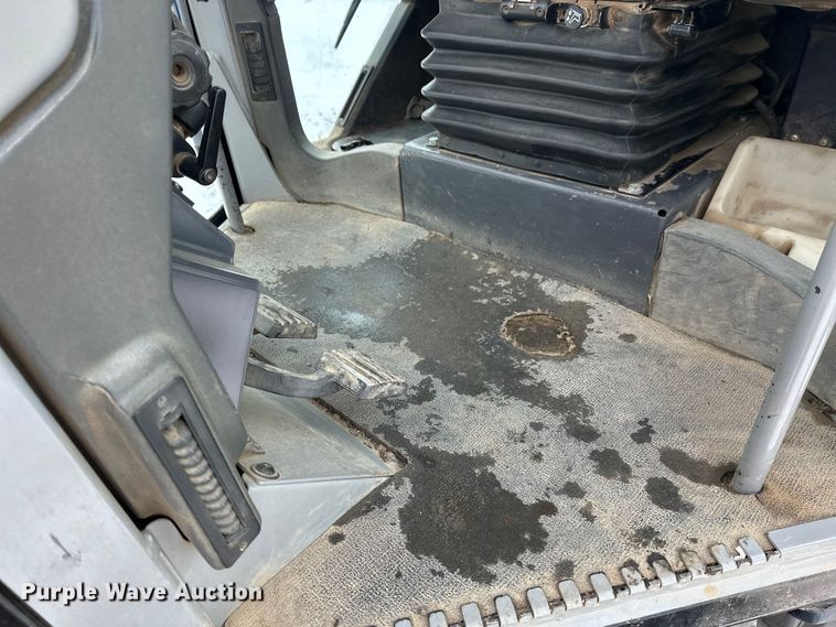 image for item FK1548 2011 Caterpillar 140M2 VHP Plus motor grader