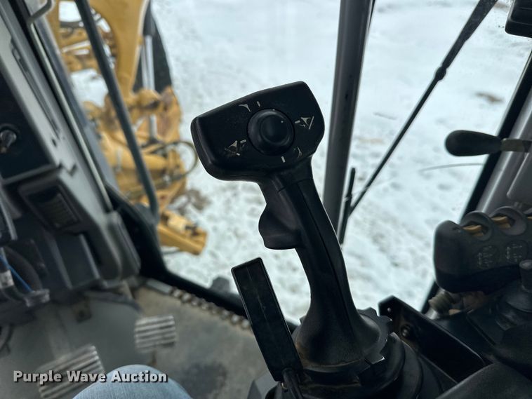 image for item FK1548 2011 Caterpillar 140M2 VHP Plus motor grader