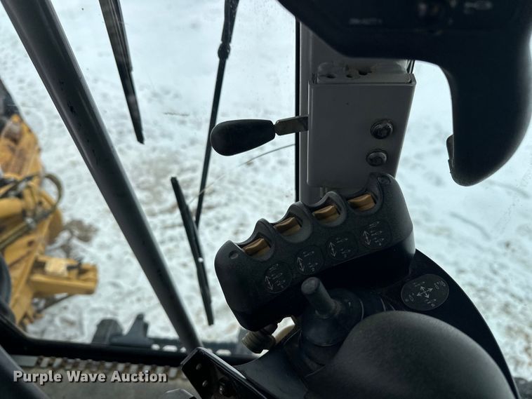 image for item FK1548 2011 Caterpillar 140M2 VHP Plus motor grader