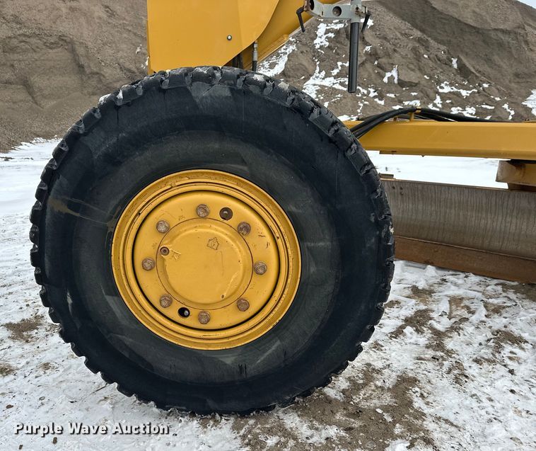 image for item FK1548 2011 Caterpillar 140M2 VHP Plus motor grader