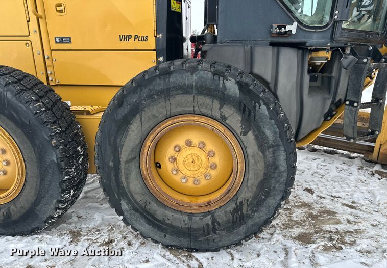 image for item FK1548 2011 Caterpillar 140M2 VHP Plus motor grader