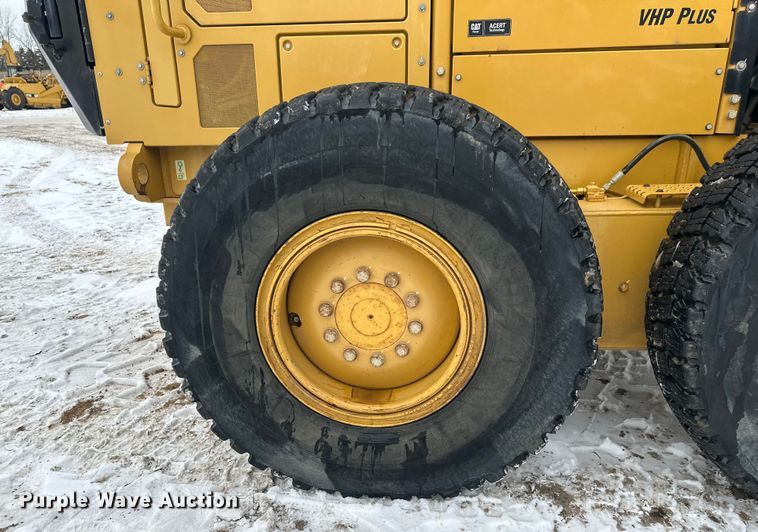 image for item FK1548 2011 Caterpillar 140M2 VHP Plus motor grader