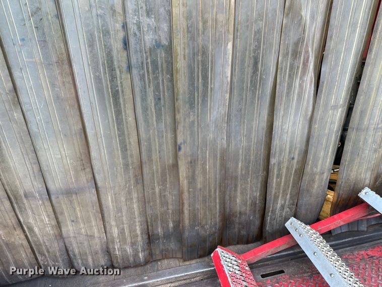 image for item FK1549 2006 Peterbilt 379 utility / service truck