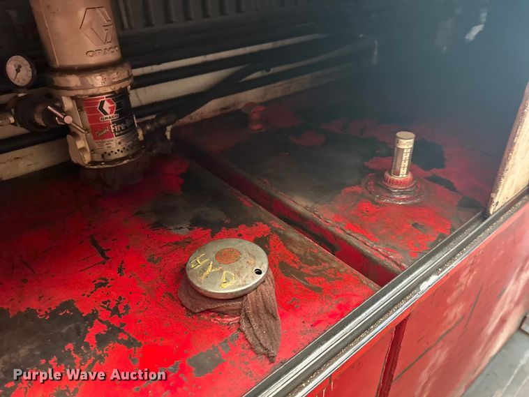 image for item FK1549 2006 Peterbilt 379 utility / service truck