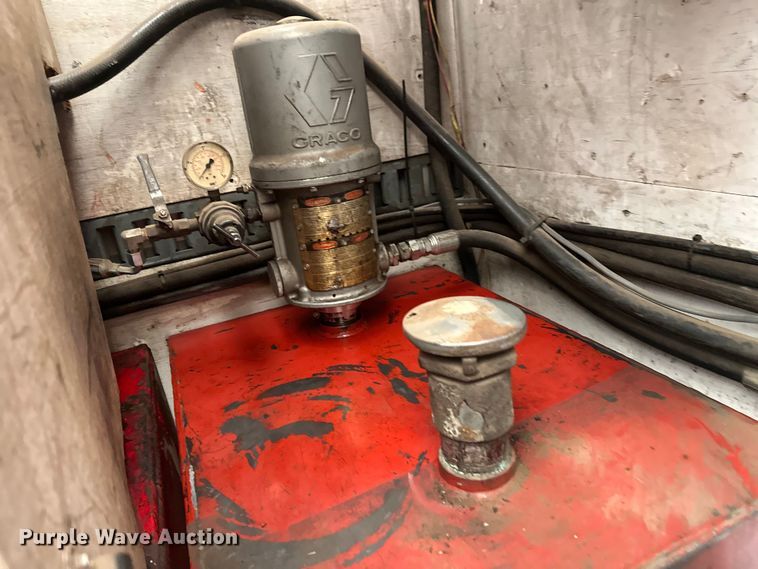 image for item FK1549 2006 Peterbilt 379 utility / service truck