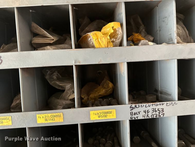 image for item FK1549 2006 Peterbilt 379 utility / service truck