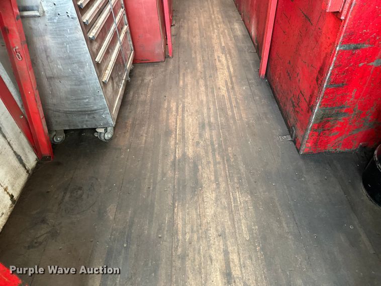 image for item FK1549 2006 Peterbilt 379 utility / service truck