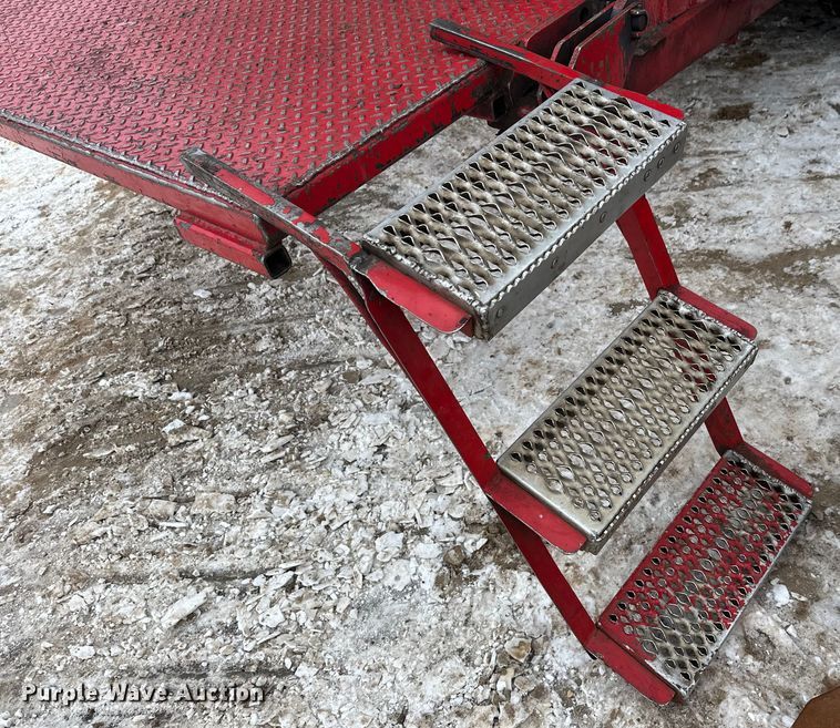 image for item FK1549 2006 Peterbilt 379 utility / service truck