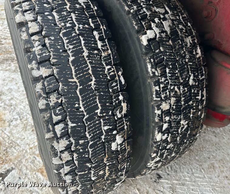 image for item FK1549 2006 Peterbilt 379 utility / service truck