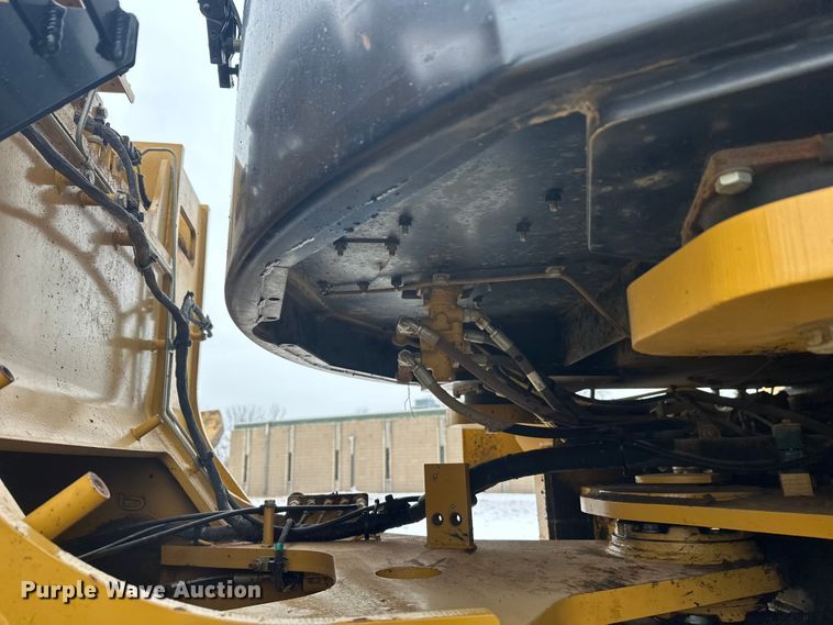 image for item FK1553 2011 Caterpillar 972K wheel loader