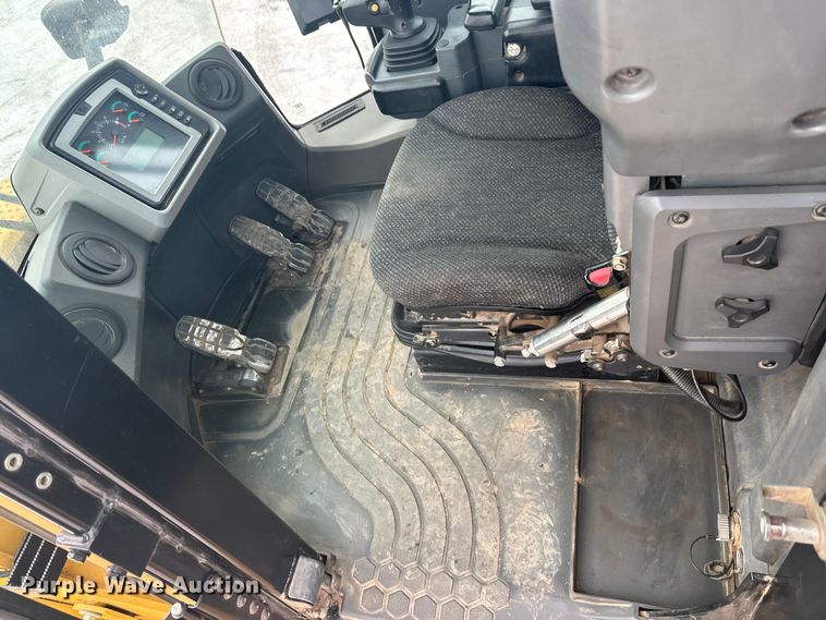 image for item FK1553 2011 Caterpillar 972K wheel loader