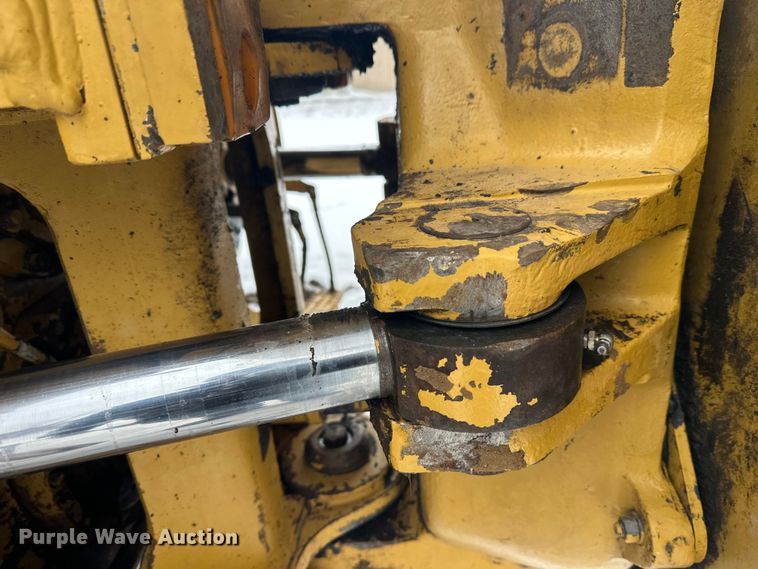 image for item FK1554 2000 Caterpillar D400E11 articulated haul truck