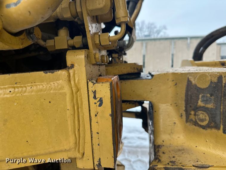 image for item FK1554 2000 Caterpillar D400E11 articulated haul truck