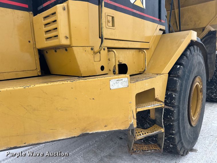 image for item FK1554 2000 Caterpillar D400E11 articulated haul truck