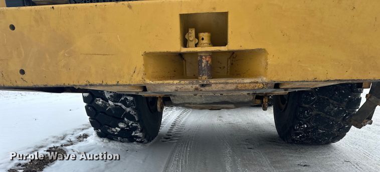 image for item FK1554 2000 Caterpillar D400E11 articulated haul truck