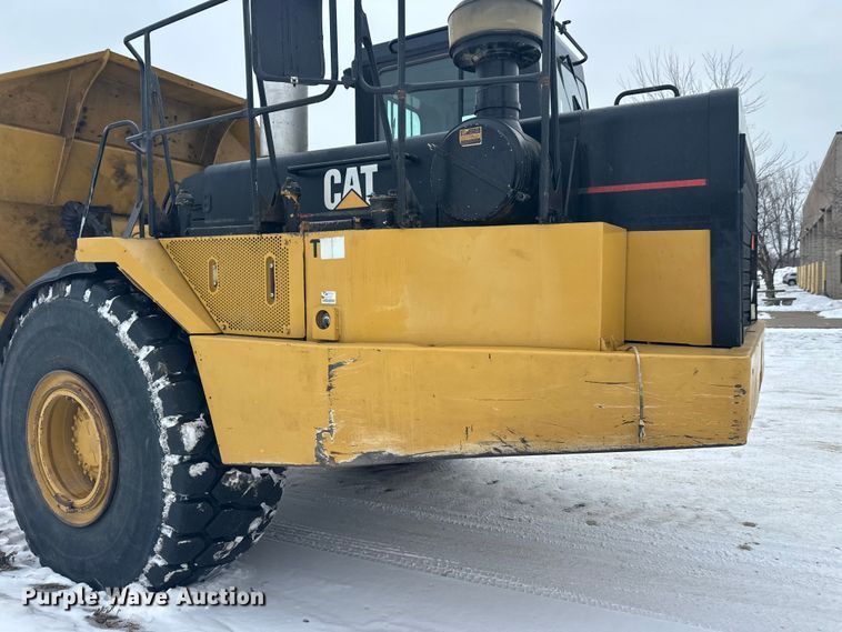 image for item FK1554 2000 Caterpillar D400E11 articulated haul truck